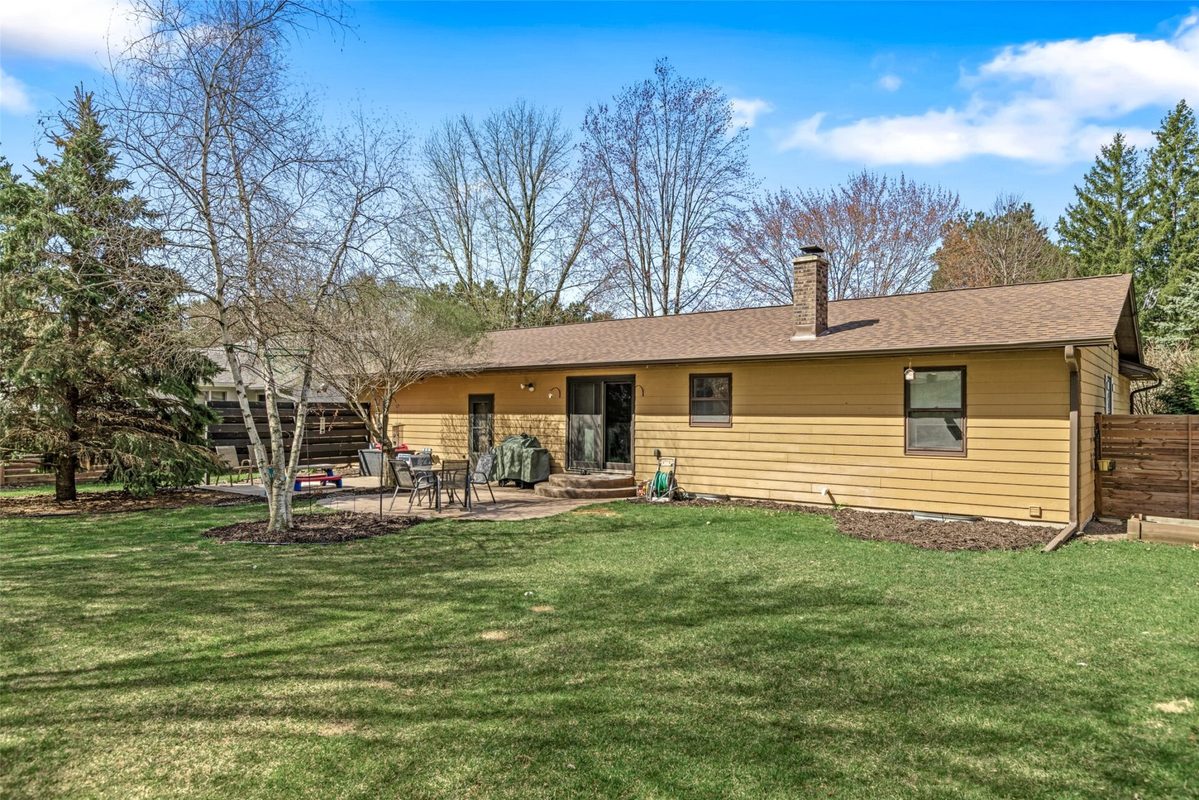 3445 Nimitz St, Eau Claire, WI — photo 5