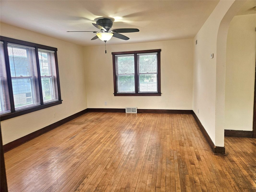 519 W Oak Street, Sparta, WI