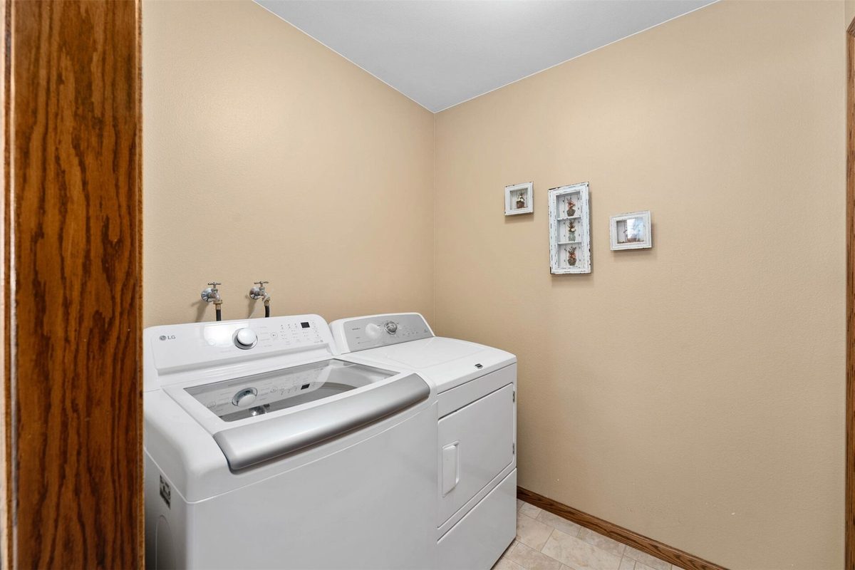 104 Southridge Court, Cadott WI 54727 - Residential house for sale - MLS #1604602 - image31