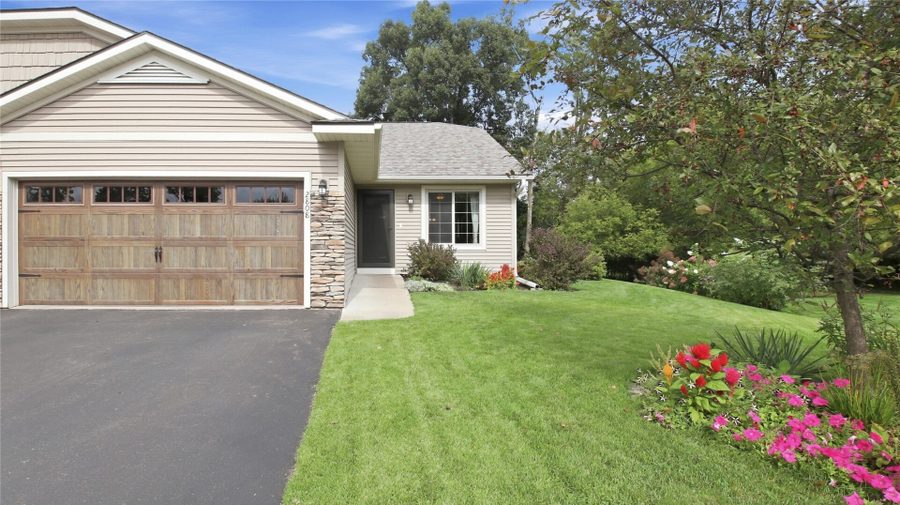 2808 Swallowtail Court