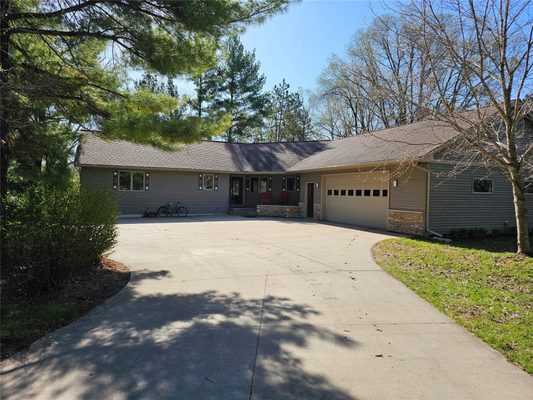 W10439 880th Avenue River Falls WI 54022