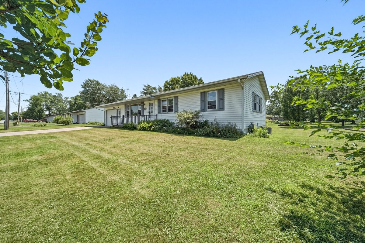 317 Grant Street, Augusta WI 54722 - Residential house for sale - MLS #1603621 - image2