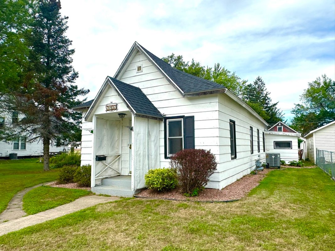 1021 La Salle Avenue, Barron WI 54812 - Residential house for sale - MLS #1604666 - image4