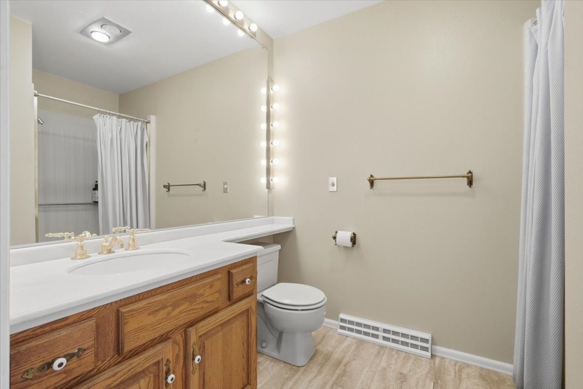 8233 162nd Street, Chippewa Falls WI 54729 - Residential house for sale - MLS #1605850 - image27