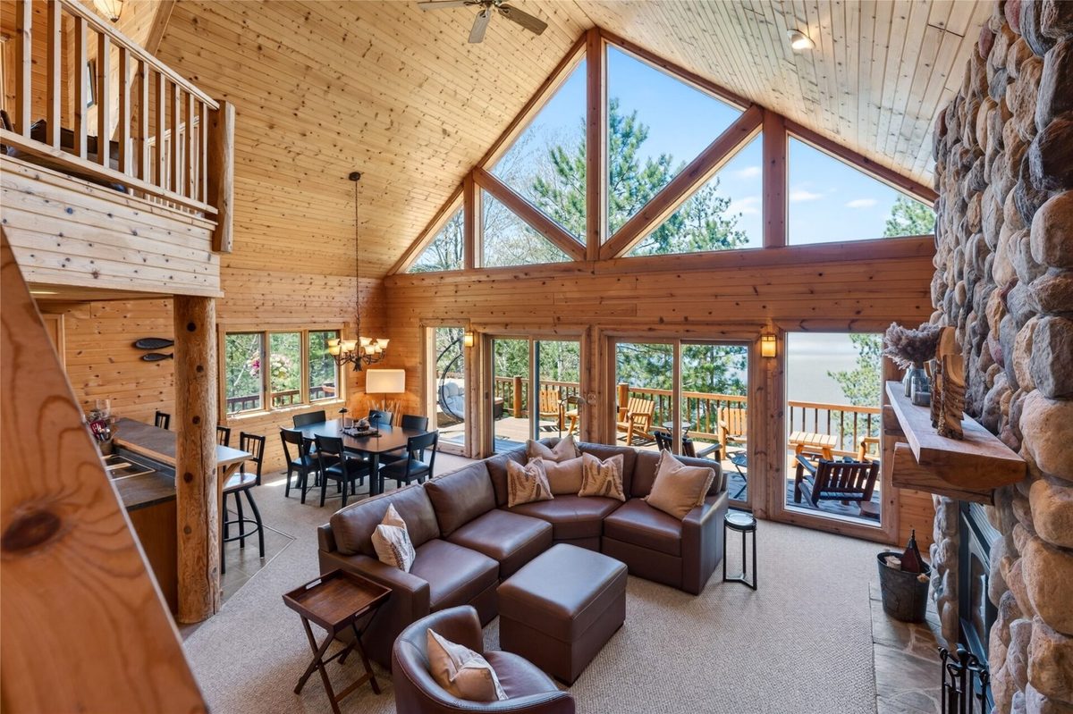 48515 N Stone Road, Barnes WI 54873 - living room with lake view