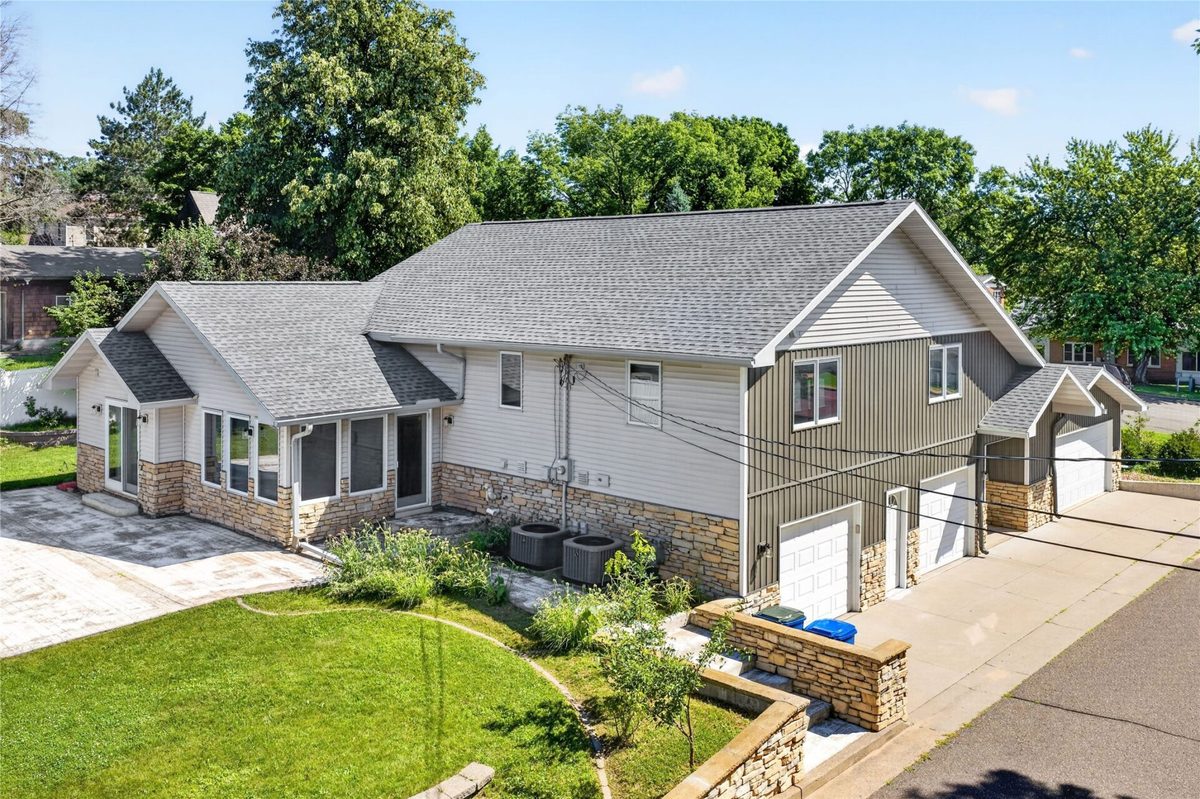 609 Walter Street, Spooner, WI