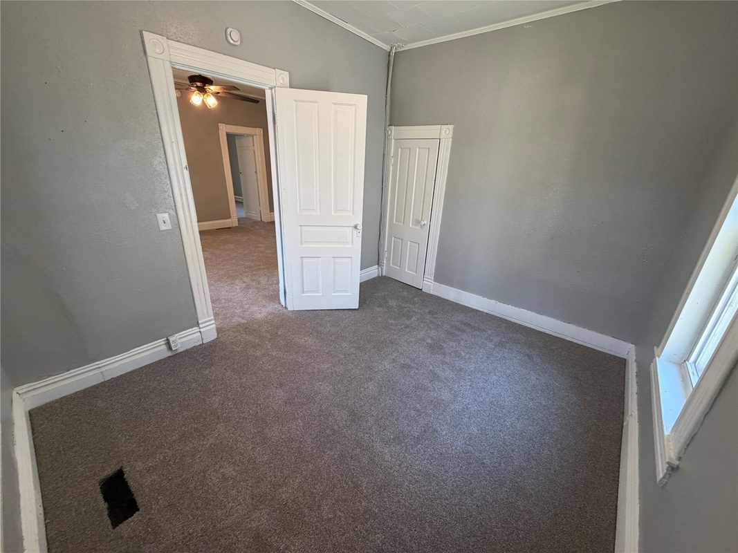 614 Cochrane Street, Eau Claire WI 54703 - ResidentialIncome house for sale - MLS #1601106 - image14