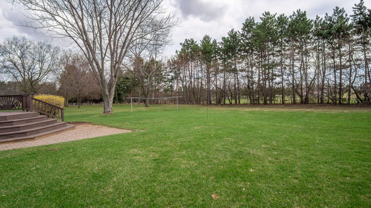 5211 Hamilton Avenue Eau Claire WI 54701 — photo 42