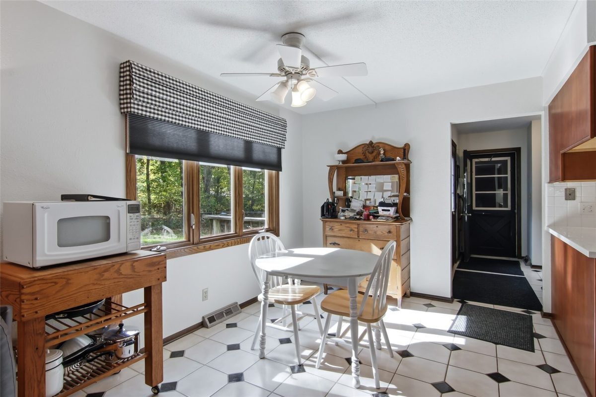 8145 Lowes Creek Road, Eau Claire WI 54701 - Residential house for sale - MLS #1605658 - image5