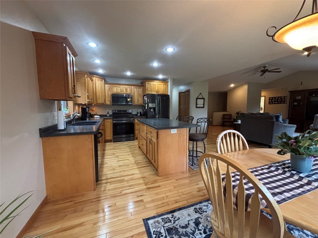 855 Bauer Avenue, Eau Claire WI 54703 - Residential house for sale - MLS #1604499 - image14