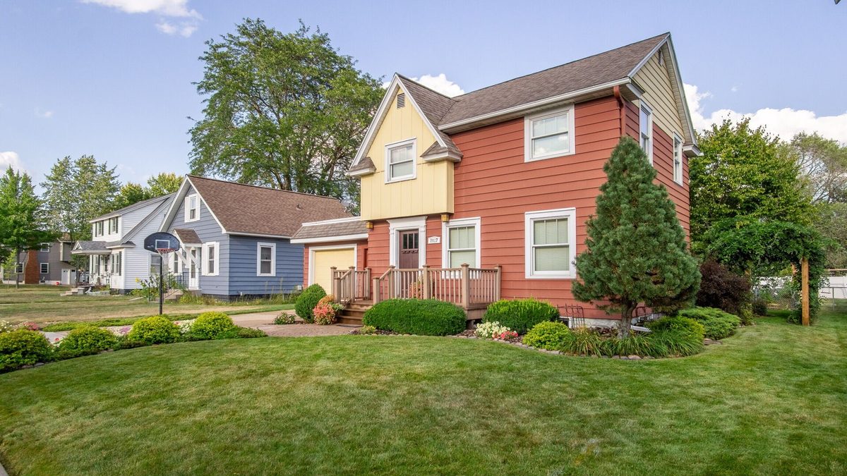 2017 11th Street, Eau Claire WI 54703 - Residential house for sale - MLS #1605275 - image4