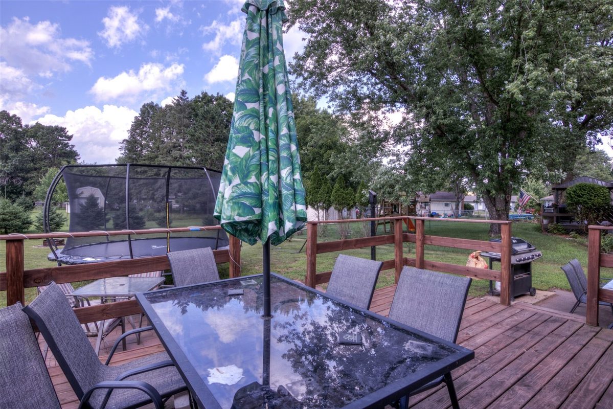 1216 Blueberry Drive, Eau Claire, WI