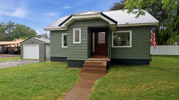 525 Lincoln Street Augusta WI 54722