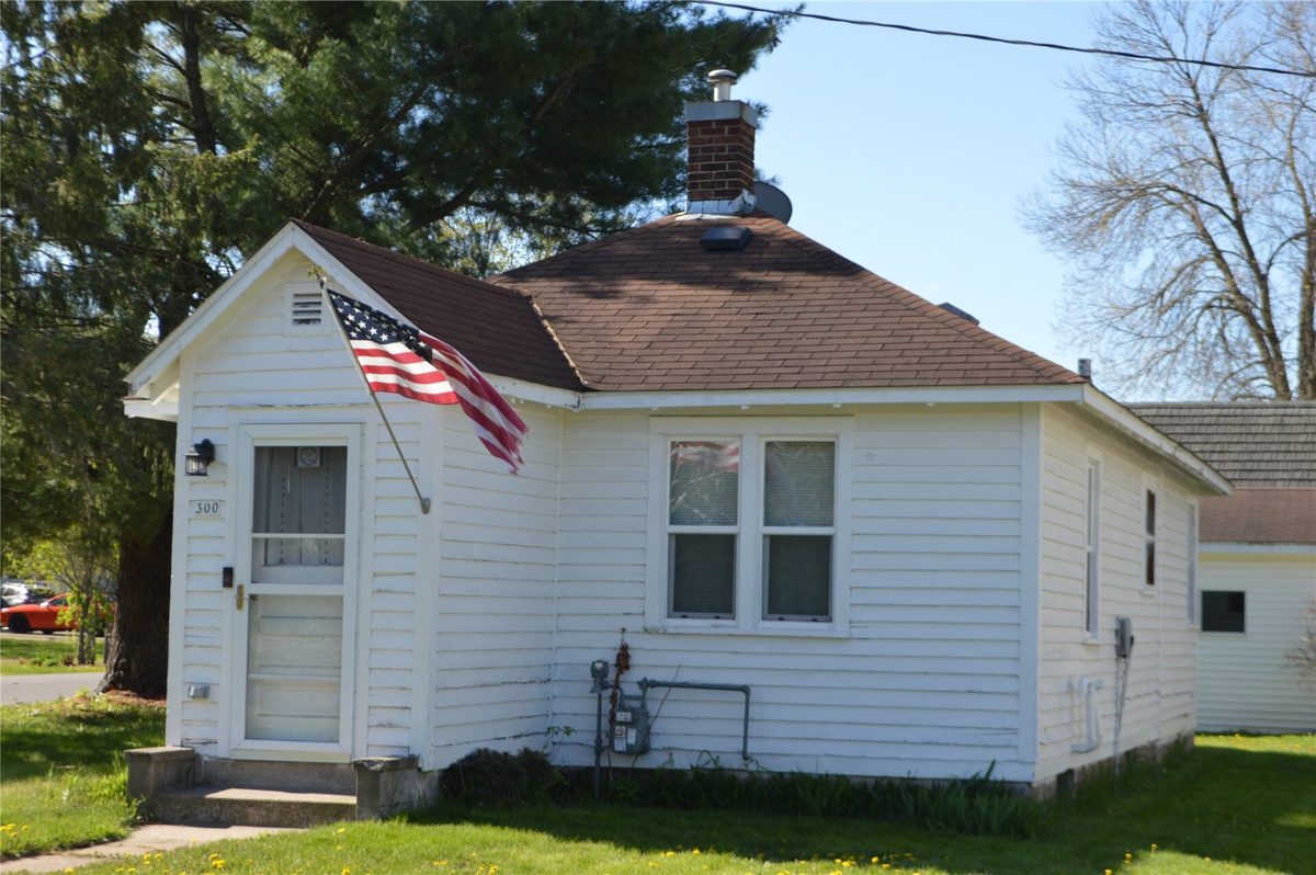 300 Wisconsin Avenue, Cameron WI 54822 - Residential house for sale - MLS #1601144 - image5