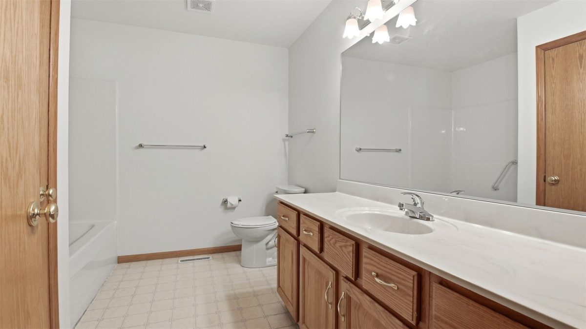 4402 Heartland Drive, Eau Claire WI 54701 - Residential house for sale - MLS #1604933 - image20