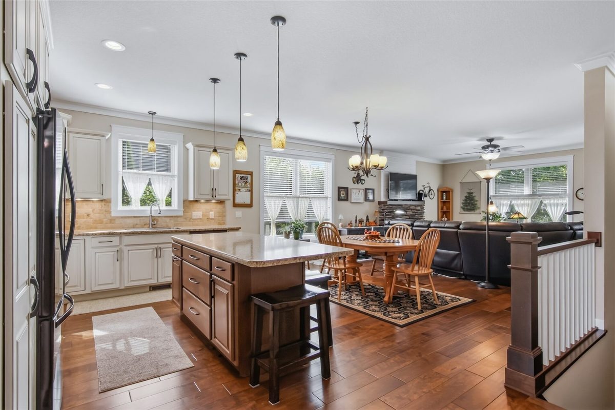 4225 Clay Street, Eau Claire WI 54701 - Residential house for sale - MLS #1605100 - image3