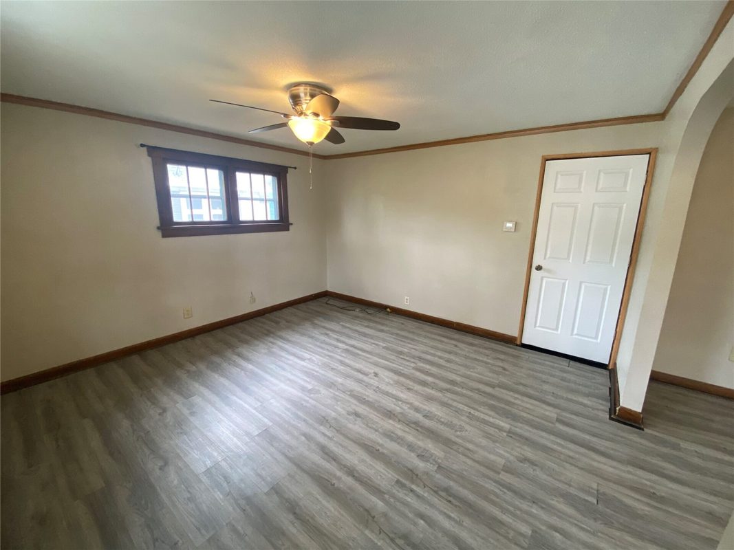 1223 Barron Street, Eau Claire WI 54703 - Residential house for sale - MLS #1604976 - image8