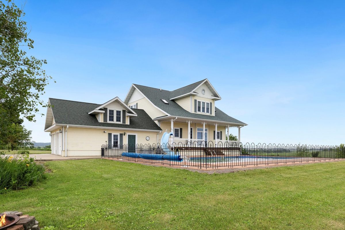 W11480 Avon Road, Alma Center WI 54611 - Residential house for sale - MLS #1601787 - image46