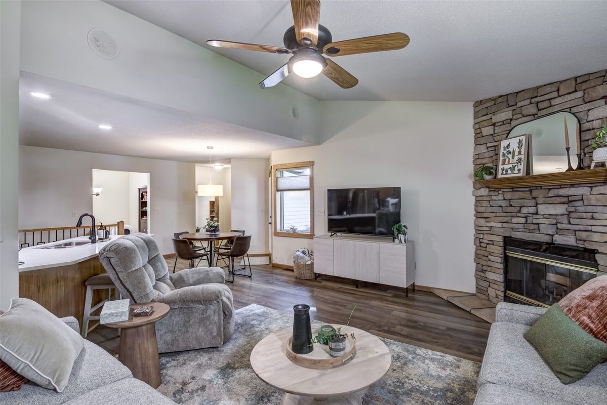 1900 60th Avenue, Eau Claire WI 54703 - Residential house for sale - MLS #1605778 - image5