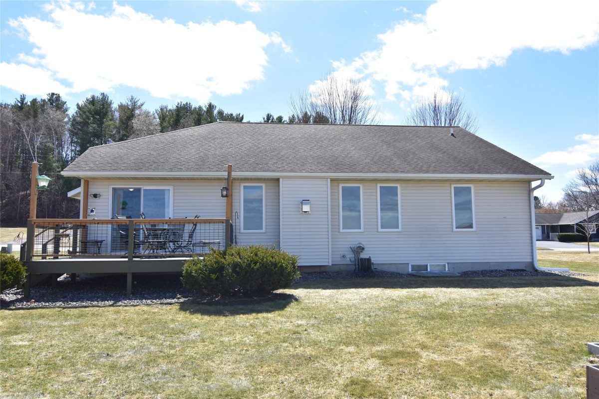 711 8th Avenue Bloomer WI 54724 — photo 3