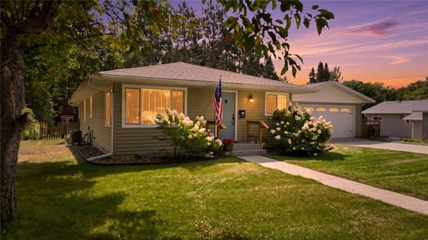 737 LaFollette Street Spooner WI 54801