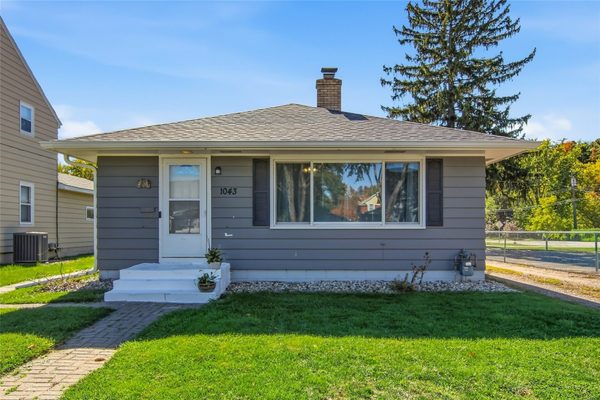 1043 Vine Street Eau Claire WI 54703
