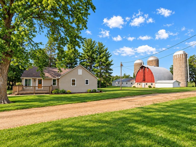 1681 County Road X 