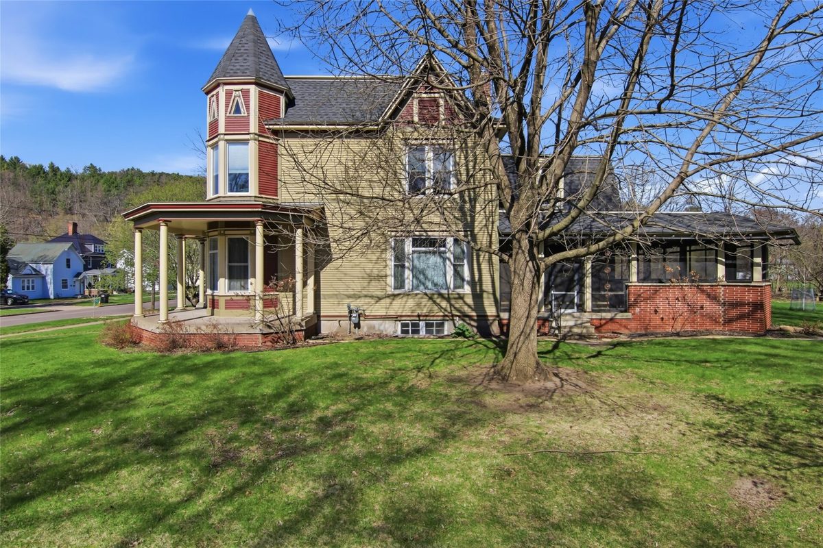 435 Jefferson Street, Eau Claire WI 54701 - Residential house for sale - MLS #1600208 - image5