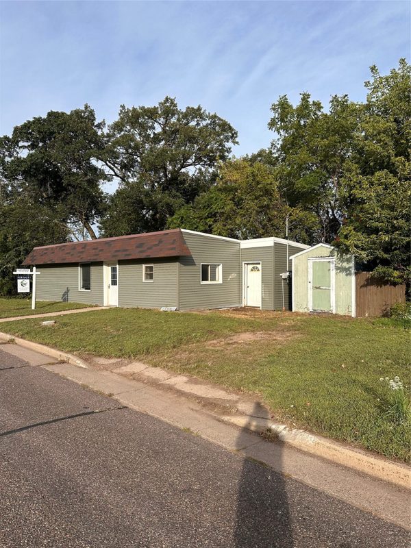 120 Greenville Street, Chippewa Falls WI 54729 - CommercialSale house for sale - MLS #1605039 - image2