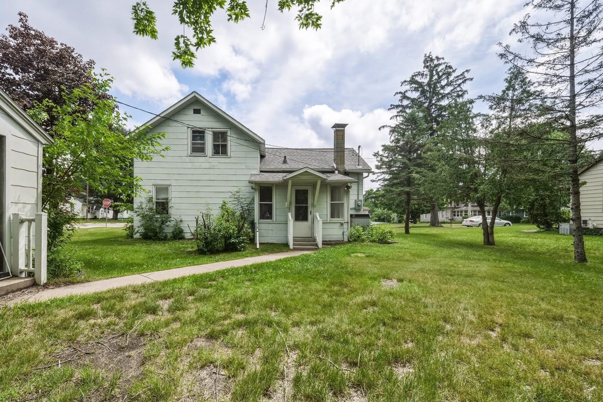 103 11th Street, Black River Falls WI 54615 - Residential house for sale - MLS #1602123 - image32