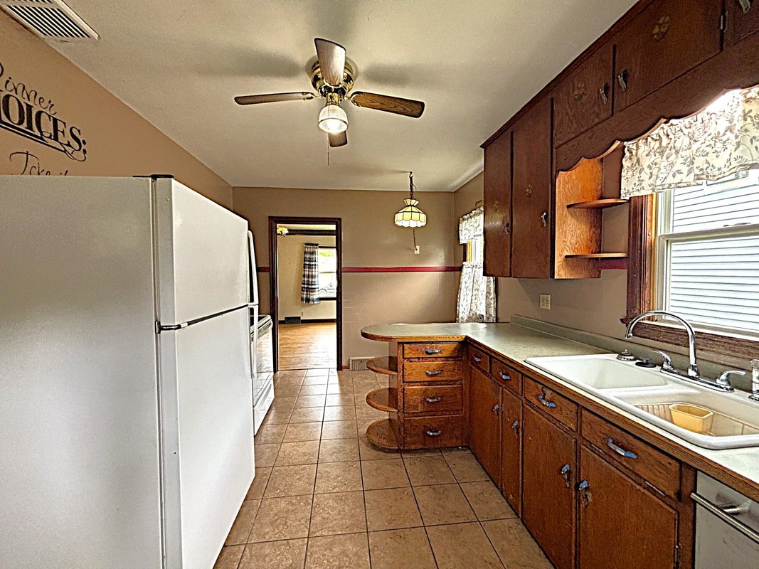515 Oak Street, Spooner WI 54801 - Residential house for sale - MLS #1601745 - image9