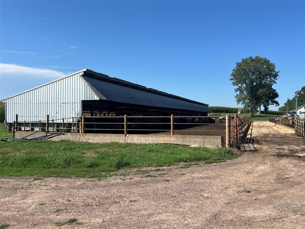 14207 Holmes Road, Hixton WI 54635 - Farm house for sale - MLS #1604847 - image42