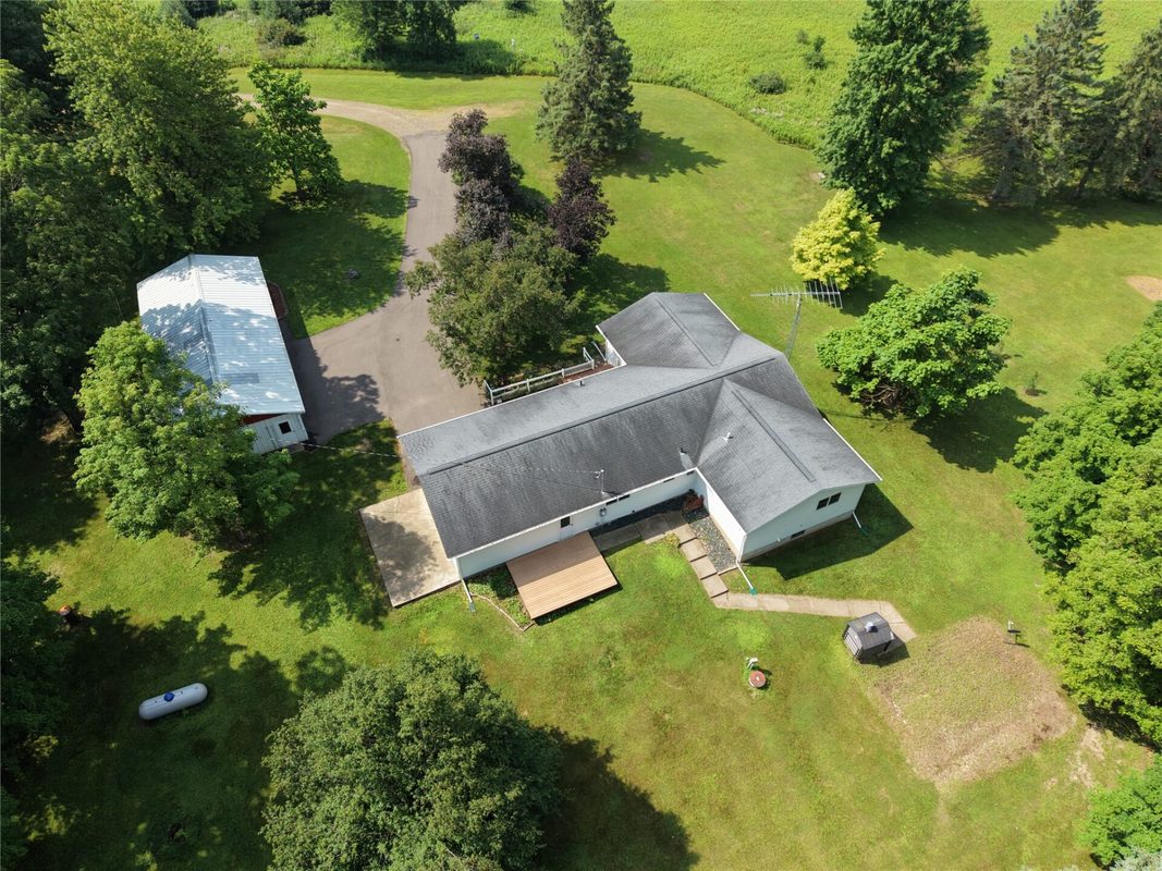 W7724 Bingham Road, Ladysmith, WI