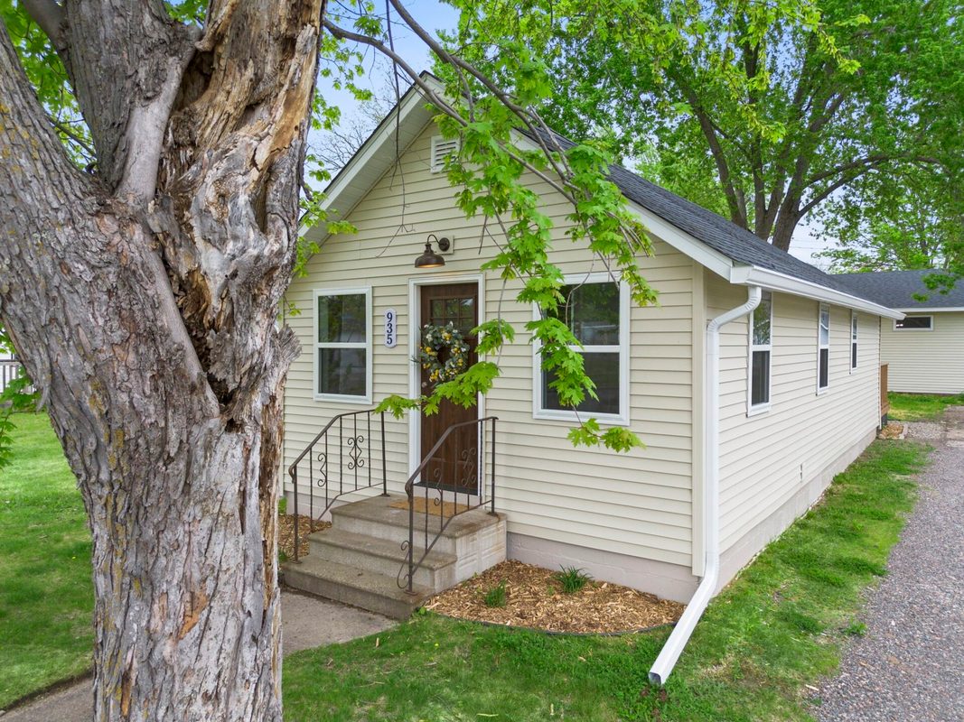935 Hammond Avenue, Rice Lake WI 54868 - Residential house for sale - MLS #1601409 - image2