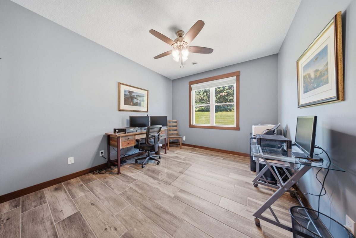 911 67th Avenue, Hudson WI 54016 - Residential house for sale - MLS #1603301 - image18
