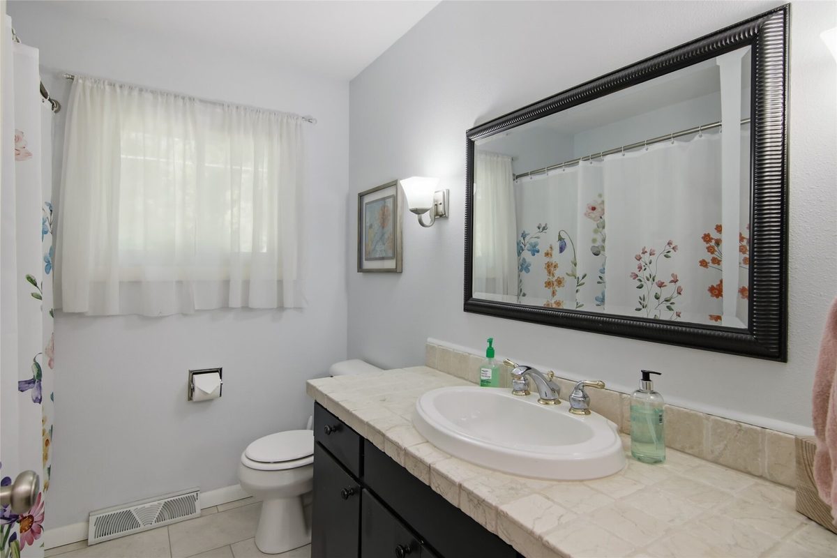 911 16th Street, Menomonie WI 54751 - Residential house for sale - MLS #1603637 - image20