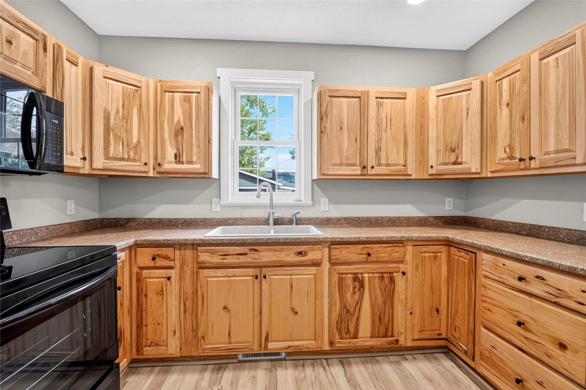 816 Summit Street, Spooner WI 54801 - Residential house for sale - MLS #1600786 - image13