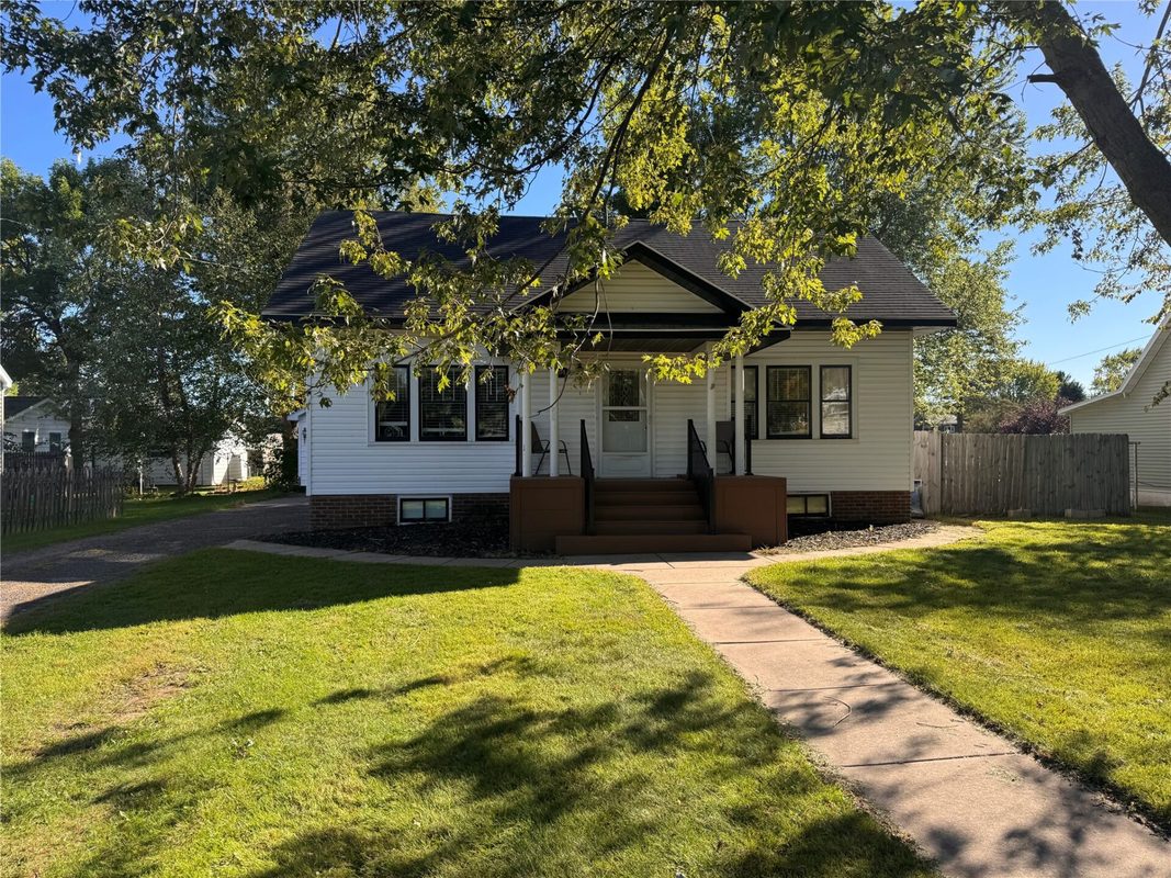 304 Wisconsin Avenue, Cameron WI 54822 - Residential house for sale - MLS #1605428 - image3