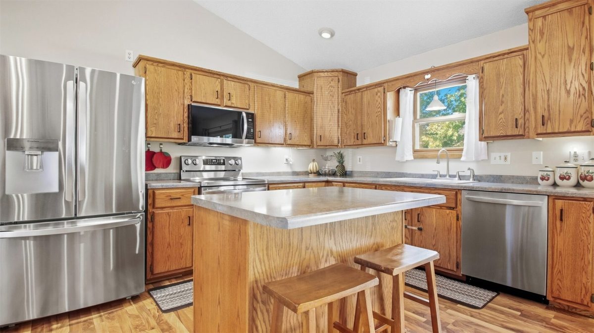 211 Pederson Drive, Shell Lake WI 54871 - Residential house for sale - MLS #1605454 - image13
