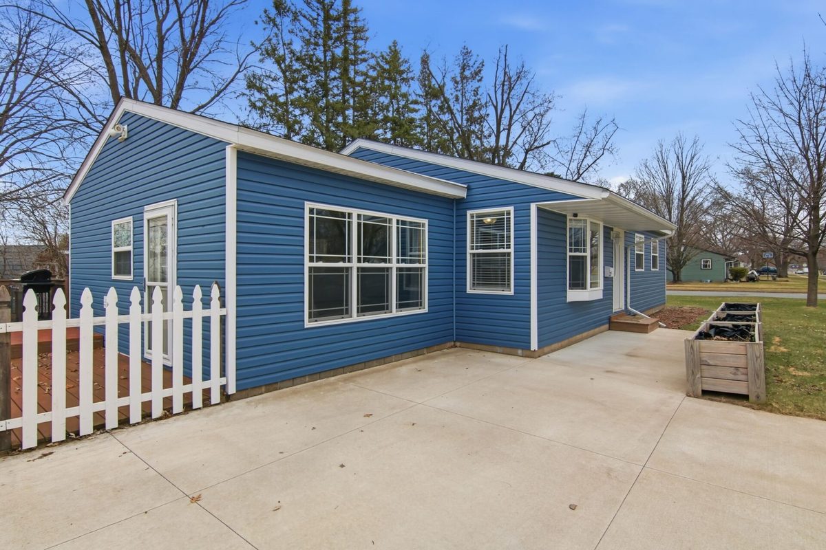 Residential at 211 11th Street, Altoona, WI 54720 — photo 2