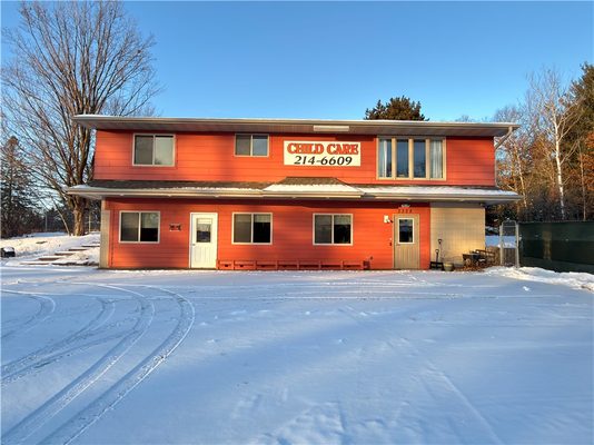 2328 N Hillcrest Parkway, Altoona, WI