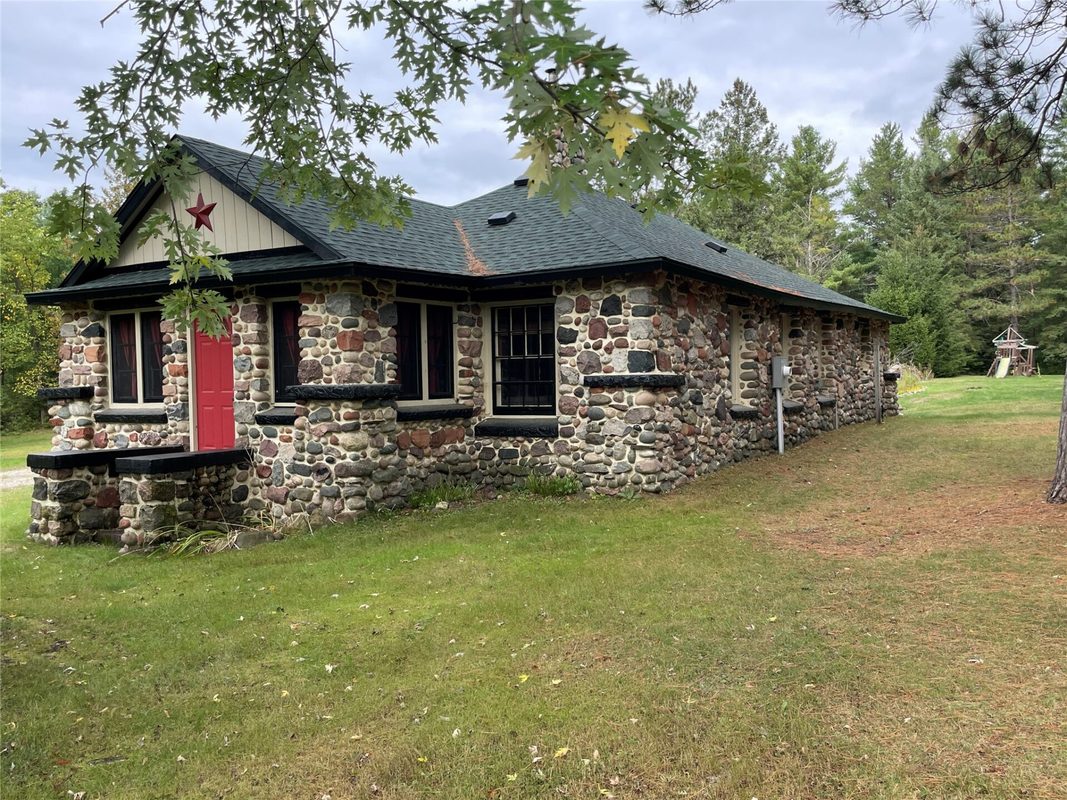 N8644 Lumbard Lane, Springbrook WI 54875 - Residential house for sale - MLS #1600874 - image2