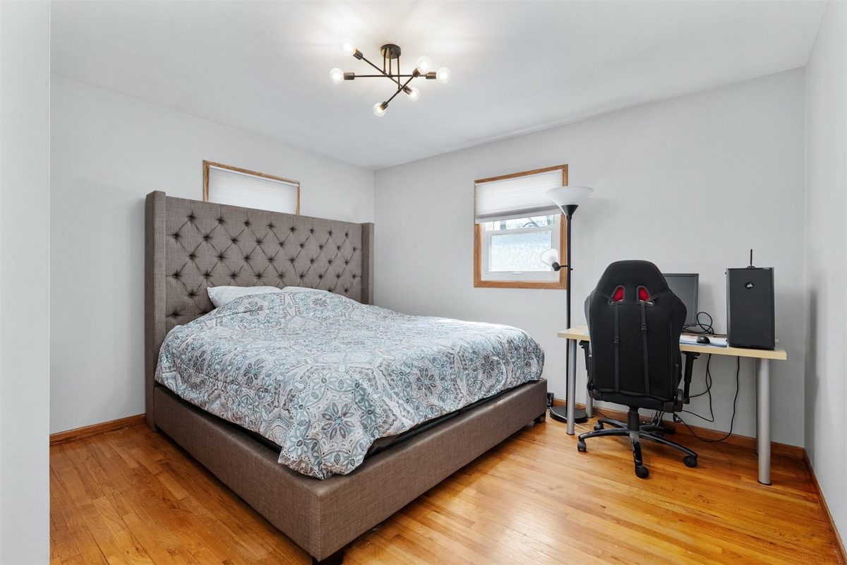 2527 Lynn Avenue Altoona WI 54720 — photo 18