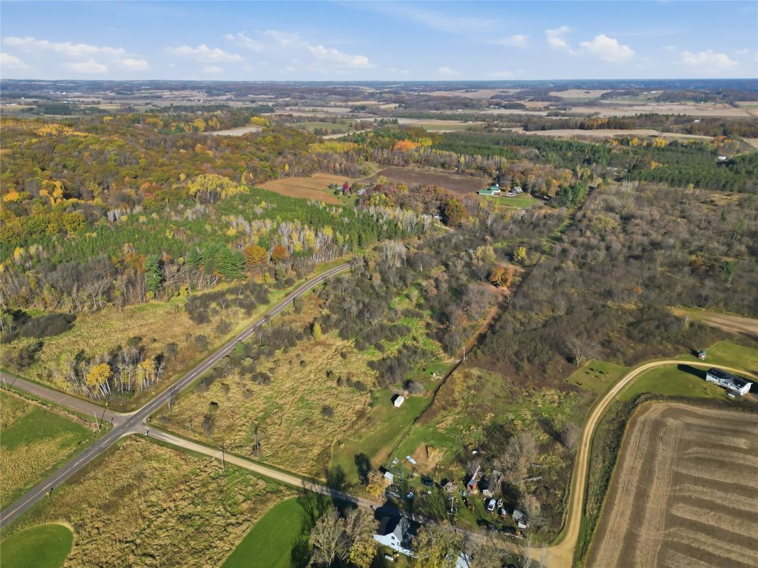 E1995 950th Avenue, Boyceville WI 54725 - Land house for sale - MLS #1606129 - image32