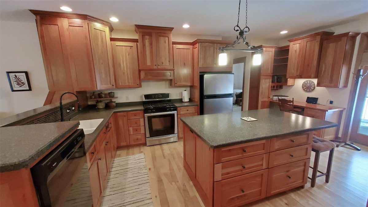 9625 Buskey Bay Drive, Iron River WI 54847 - Residential house for sale - MLS #1605624 - image33