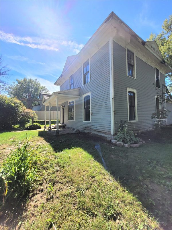 104 Court Street, Neillsville WI 54456 - Residential house for sale - MLS #1605568 - image2