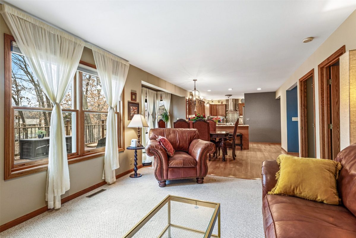 318 Paris Place  Eau Claire WI 54703 — photo 19