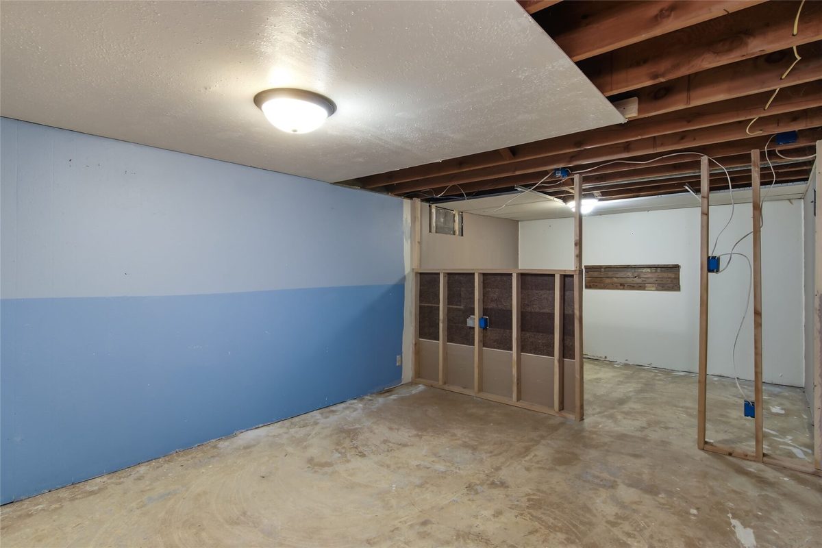 1002 Spruce Street, Chippewa Falls WI 54729 - Residential house for sale - MLS #1604203 - image21