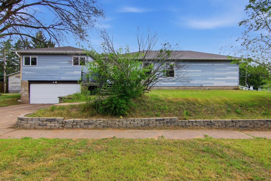 2124 Edgewood Lane