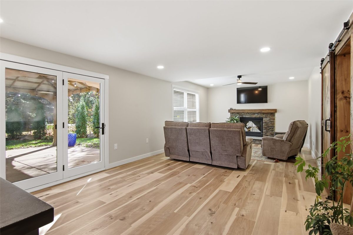 E4520 Woodfield Road, Eau Claire WI 54701 - Residential house for sale - MLS #1606297 - image27